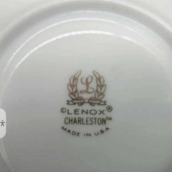 Charleston Lenox Dinner Plates 10.75" - Picture 6 of 6